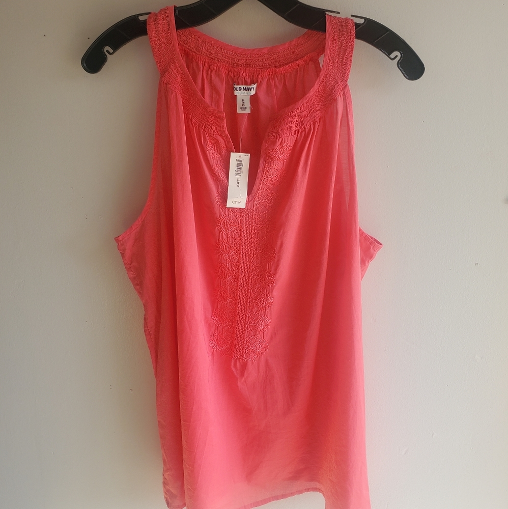 Old Navy tank, NWT